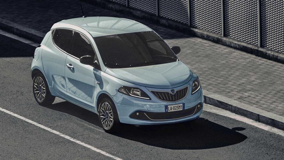 Αναβαθμισμένη και με νέο χρώμα η Lancia Ypsilon